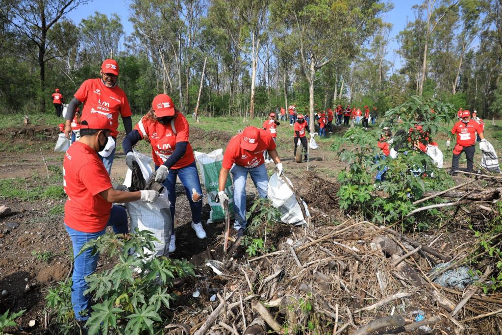 Supera récord Industria Mexicana de Coca Cola al reunir 9967